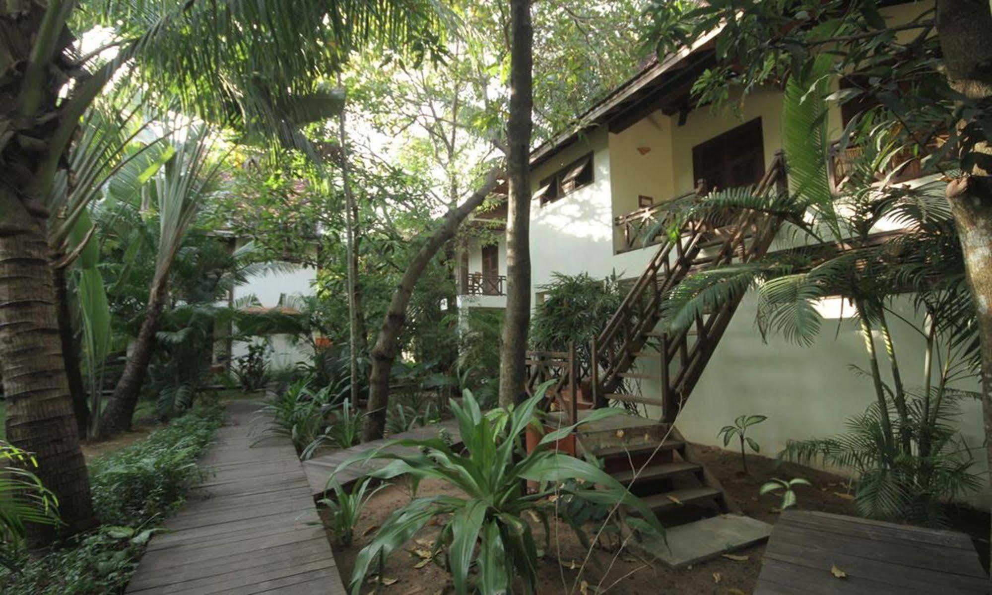 Mysteres D'Angkor Siem Reap Lodge Exterior photo