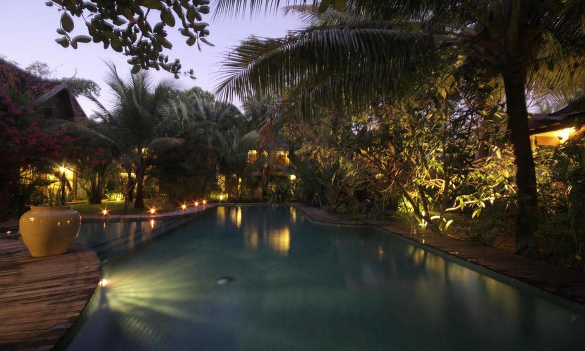 Mysteres D'Angkor Siem Reap Lodge Exterior photo
